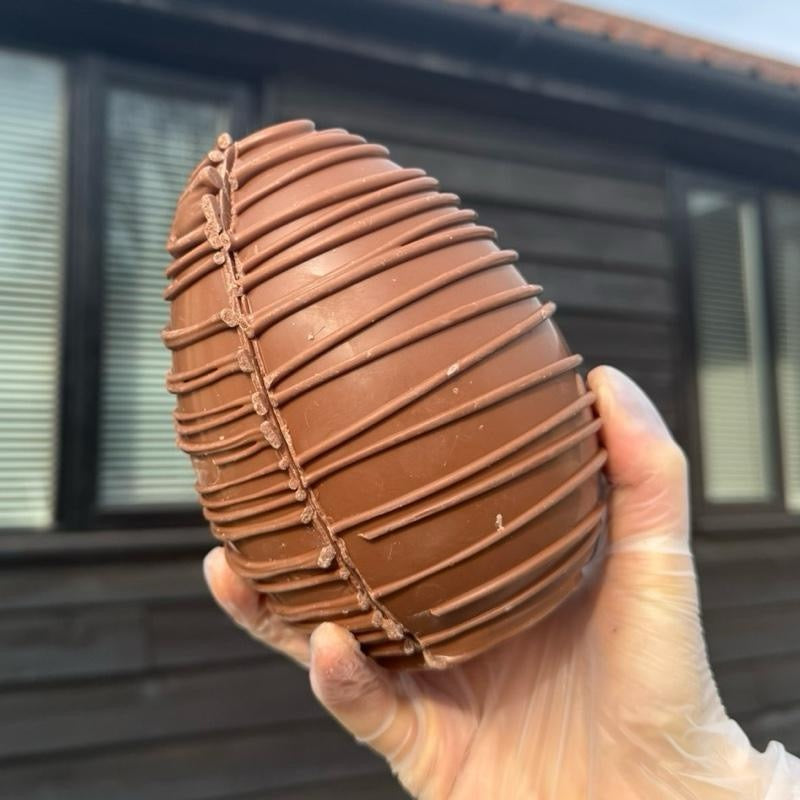 600 GRAM GIANT FILLED EGGS  (pre order opens for 1 day, on the 8th Feb)