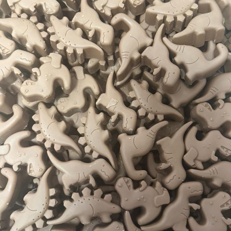 33.6% Belgian milk chocolate dinosaur shapes 200g